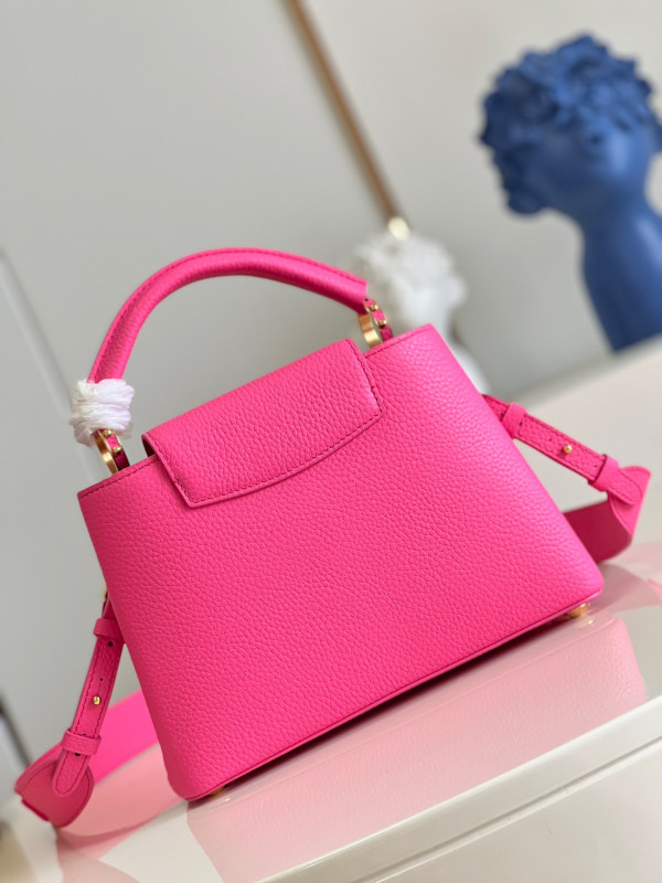 l0*is V*t0n capucines bb