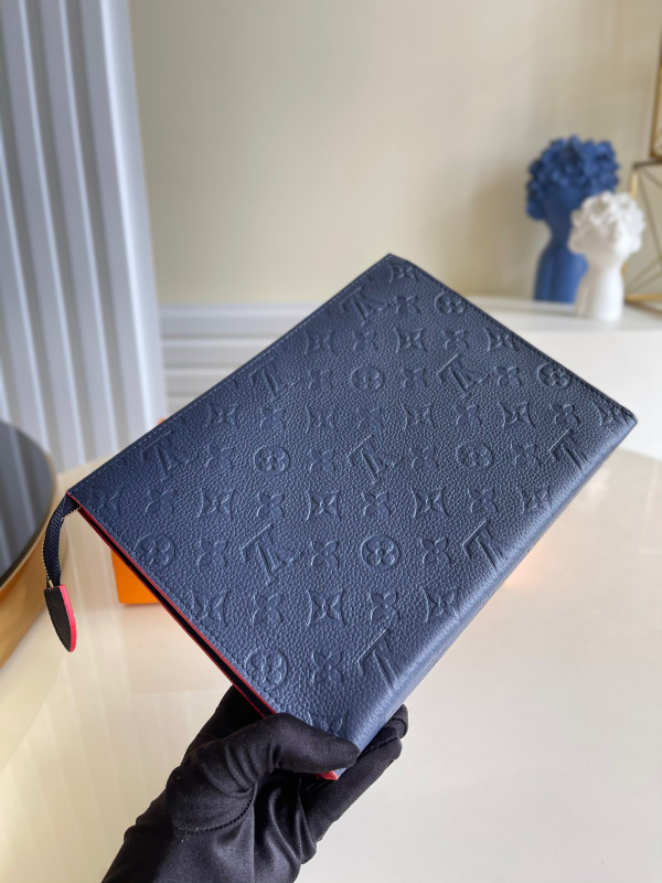 l0*is V*t0n pochette voyage