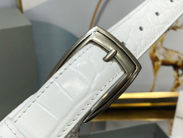 Ba*len*cia*ga ghost bag