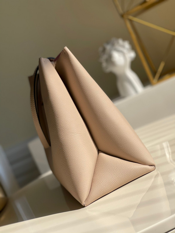 l0*is V*t0n lockme shopper