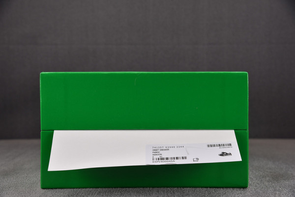 bo*te*ga Ve*ne*ta sneakers