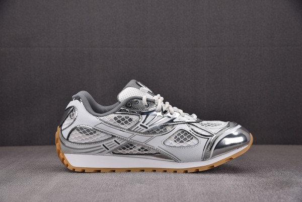 bo*te*ga Ve*ne*ta sneakers