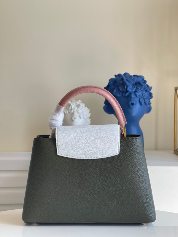 l0*is V*t0n capucines bb