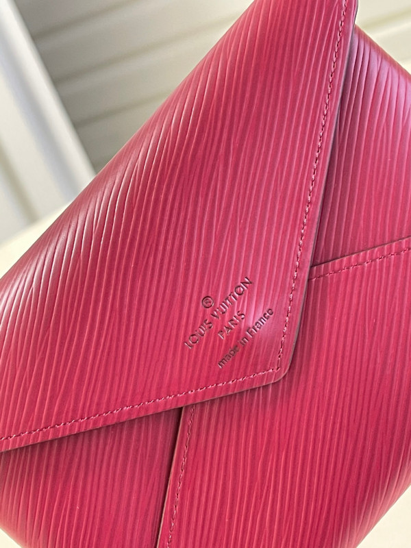 l0*is V*t0n kirigami pochette