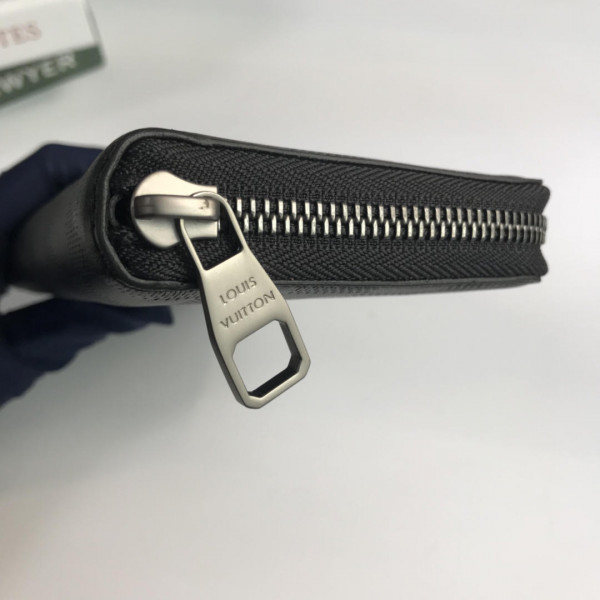 l0*is V*t0n zippy wallet vertical