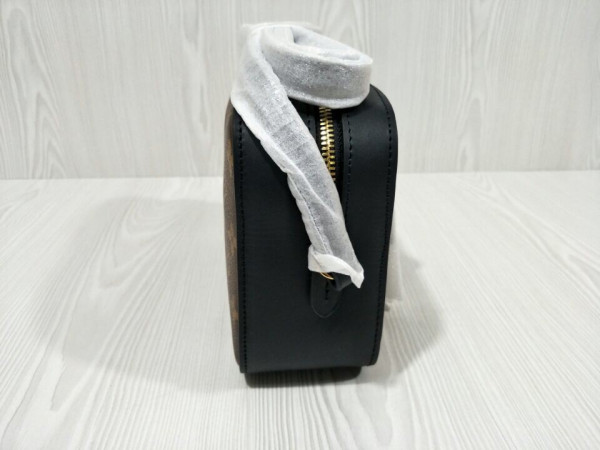 l0*is V*t0n saintonge