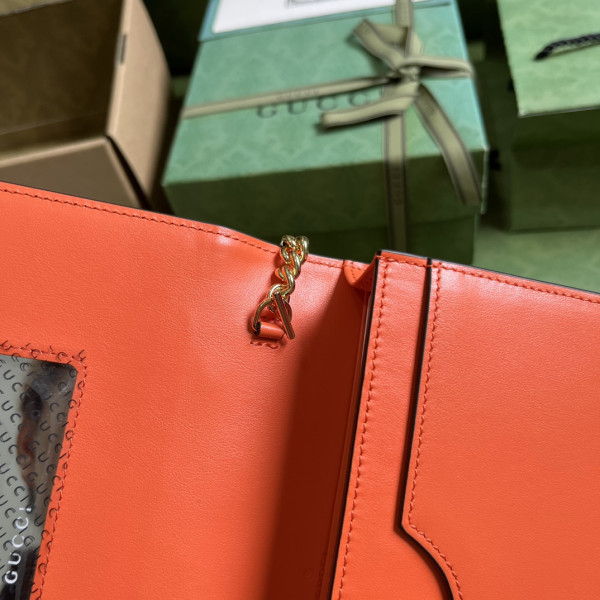 G*u*i gg matelassÉ chain wallet