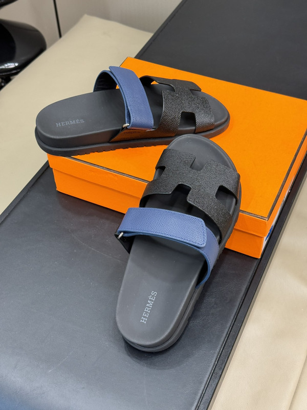 H**mes sandal