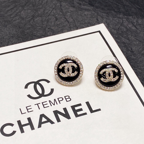 CL EARRINGS