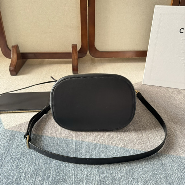 celin* medium L0*ise bag-23.5*24*16cm