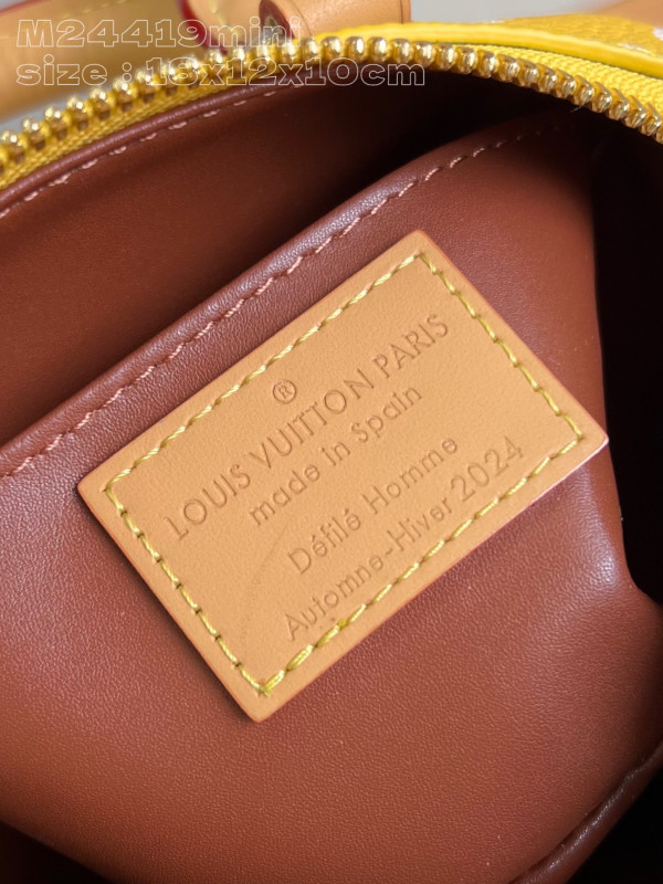 l0*is V*t0n speedy 18