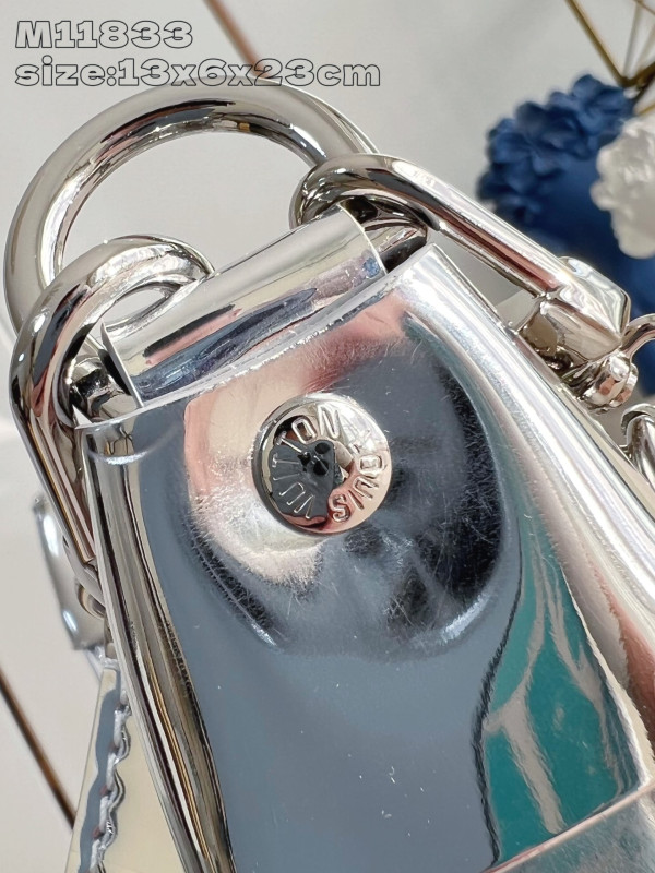 l0*is V*t0n loop-23*13*6cm