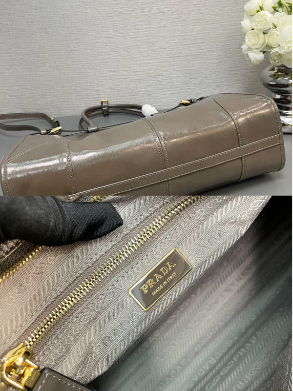 Pra*a large leather handbag