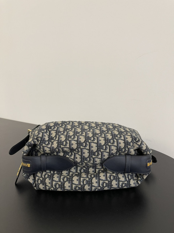 Diro Journey hobo-23*16*14cm