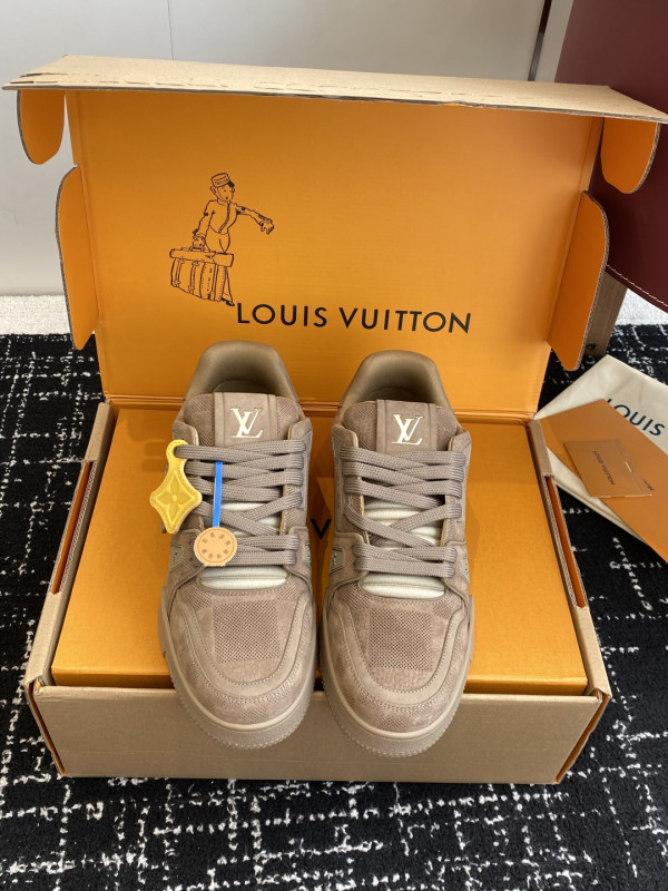 l0*is V*t0n 25ss trainer sneaker