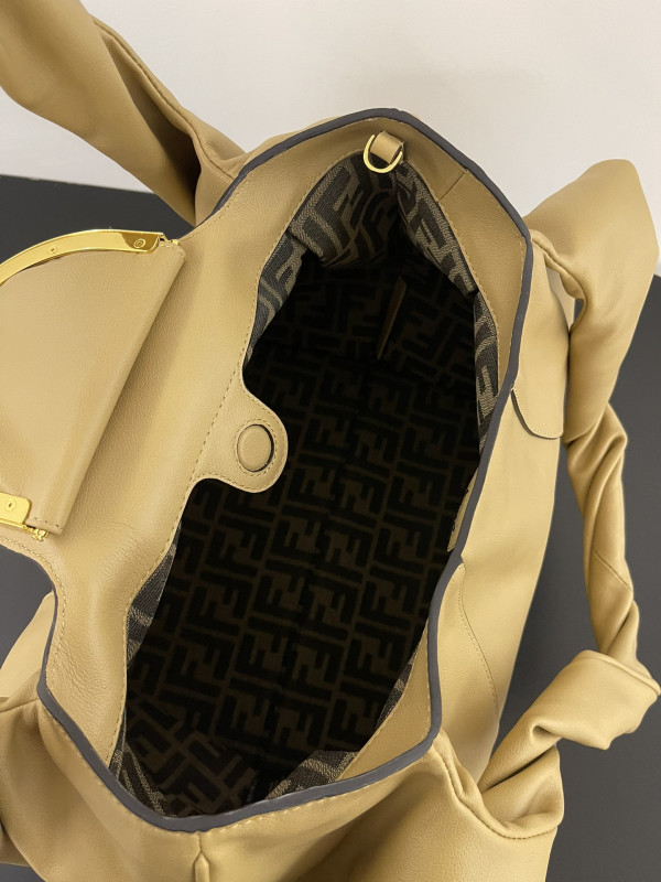 F**di spy large - 48*20*22cm