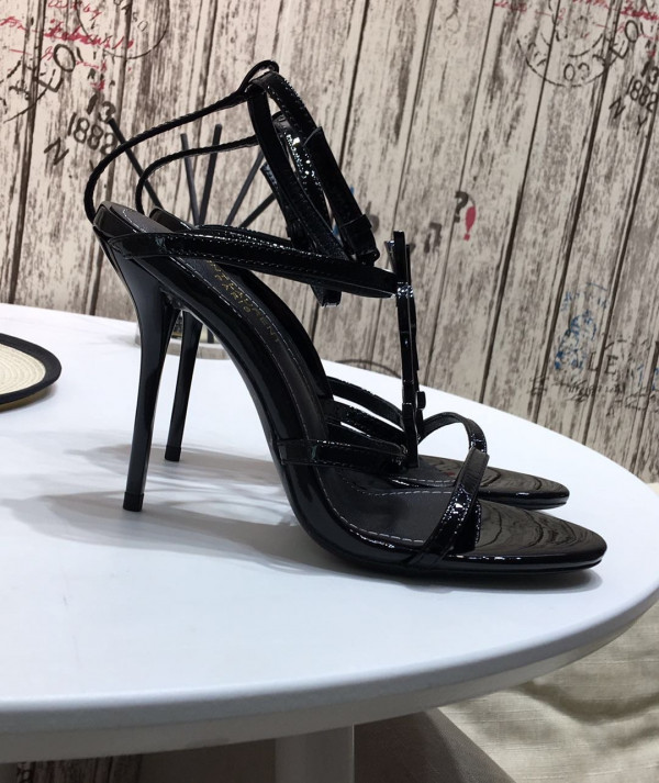Y*L cassandra platform sandals in patent leather