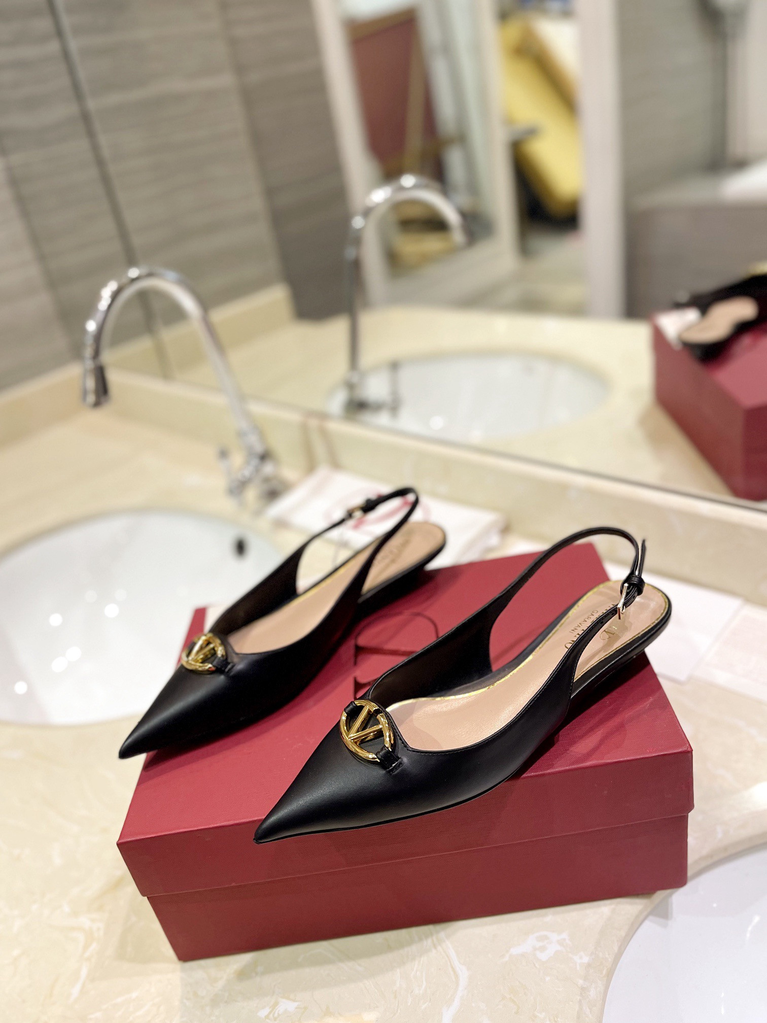 Valentino 20mm VLogo The Bold Edition slingback pumps